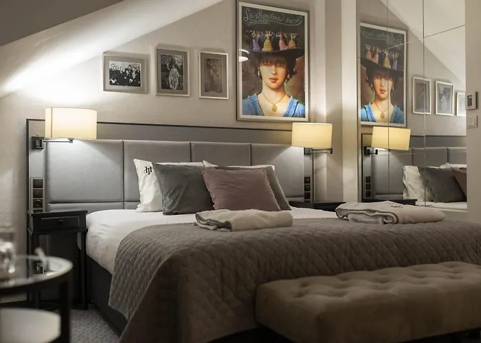 Hotel Teatro Boutique Old Town - Destigo Hotels